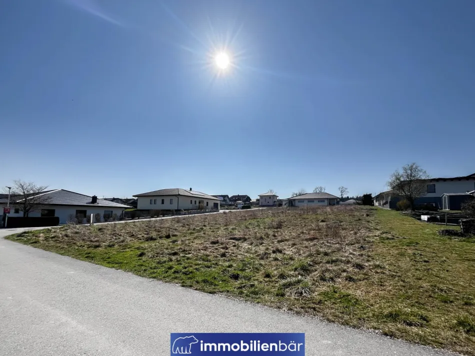 TOP Investment - Schönes Baugrundstück mit 719 m² - ohne Bauzwang - aufgeschlossen - Titelbild
