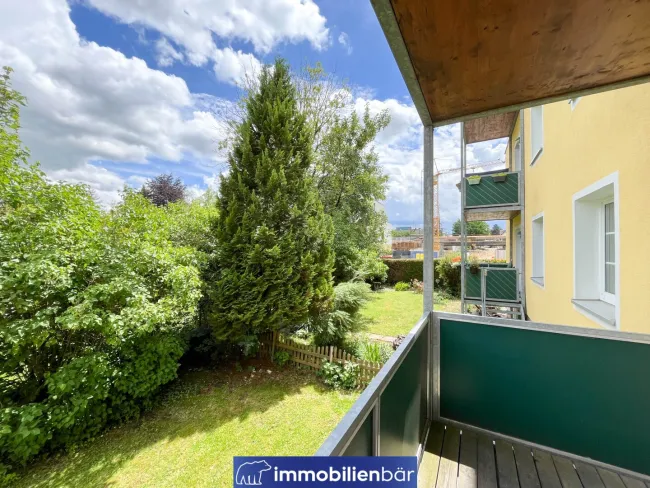 Traumhafte 3 Zimmerwohnung - ca. 100m² Garten mit viel Privatsphäre nähe Stadtpark Ried - Bild