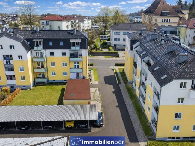 Attraktive Anlegerwohnung (vermietet) mit 4,5 Zimmer im Dachgeschoss nähe Stadtpark - Titelbild