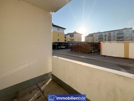 Praktische 2,5 Zimmer mit Küche und Loggia - nähe Stadtpark
