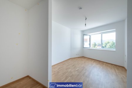 Moderne Eigentumswohnung in traumhafter Lage mit großzügigem Balkon