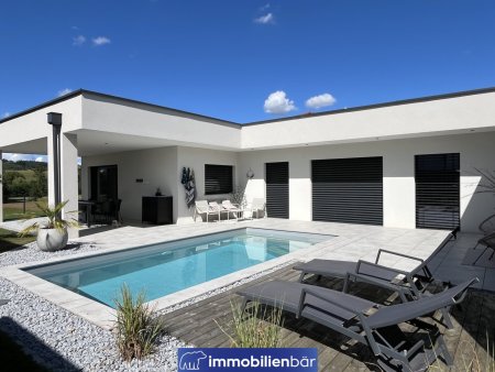 Design-Bungalow mit Pool-Oase