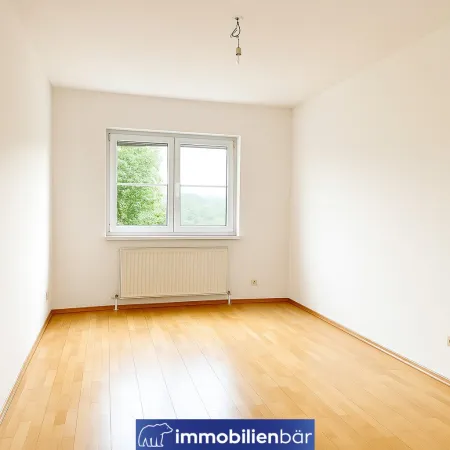 Praktische 2-Zimmer Wohnung mit neuem Balkon - Gründberghof Top 4