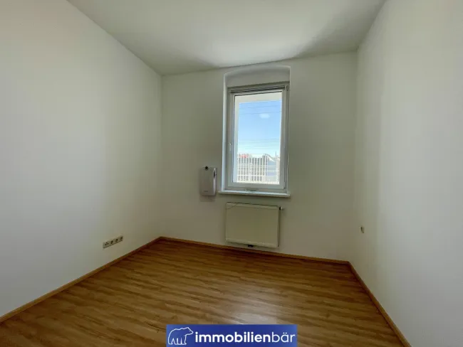 Solide Anlegerwohnung Top 25 mit indexgesichertem Mietvertrag – Grillparzerstraße 1 Linz - Bild