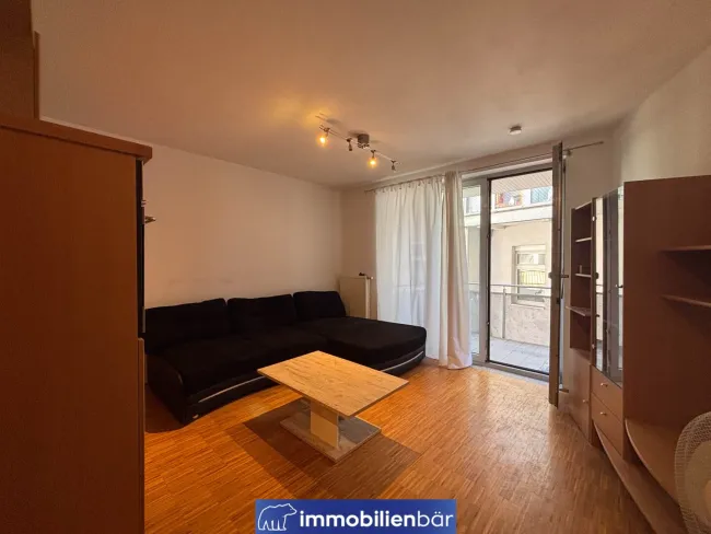 Praktische 1-Zimmerwohnung mit Balkon in zentraler Lage - Bild