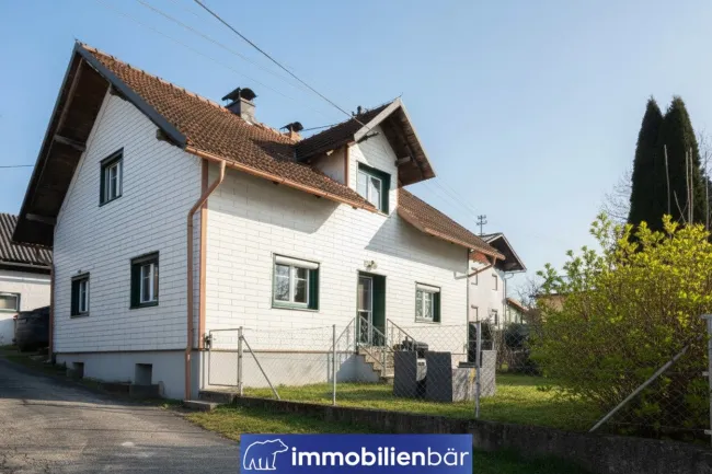 Gemütliches Haus mit Terrasse und Garten - Bild