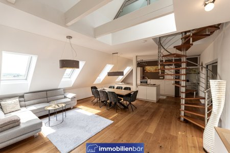 Ein Zuhause mit Geschichte - Exklusive Eigentumswohnung in traumhafter Ruhelage mit Blick ins Grüne.