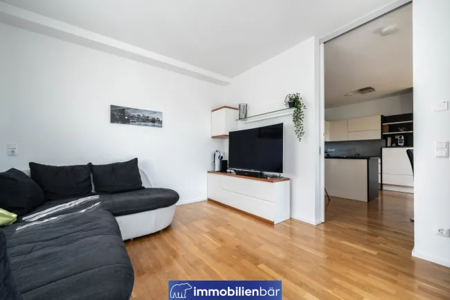 Wohnzimmer Blick Richtung Küche