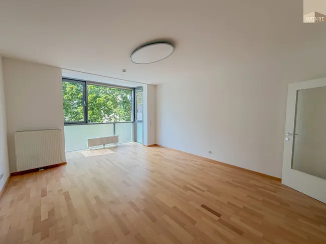 Zentrumsnahe, gut aufgeteilte Wohnung in Baden. - Bild