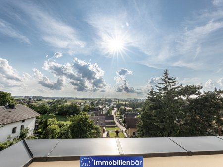 voll möbliertes Penthouse - hochwertige Eigentumswohnung mit traumhaften Weitblick in Neumarkt - Provisionsfrei