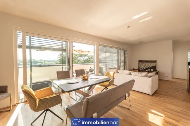 voll möbliertes Penthouse - hochwertige Eigentumswohnung mit traumhaften Weitblick in Neumarkt - Provisionsfrei - Bild