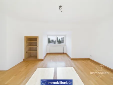Traumhafte 3,5 Zimmerwohnung mit Küche über 2 Ebenen / CITY STUDIOS RIED