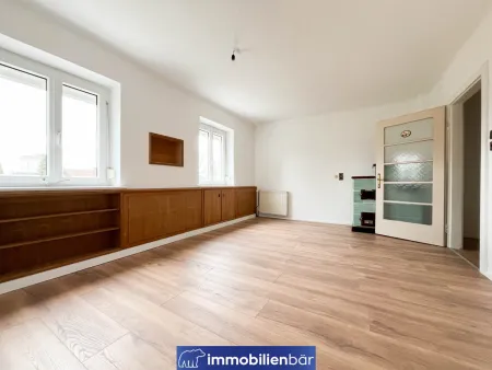 Traumhafte 3,5 Zimmerwohnung mit Küche über 2 Ebenen / CITY STUDIOS RIED