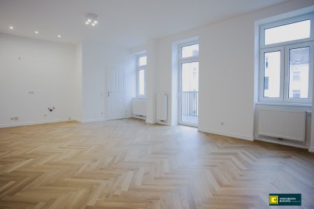 3-Zimmer Wohnung mit Balkon | Erstbezug in saniertem Gründerzeithaus