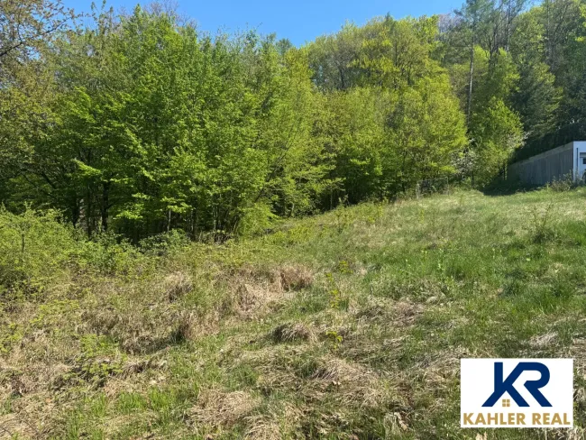Traumgrundstück 766m² mit Baugenehmigung in Gablitz – Fern- & Grünblick inklusive! - Bild