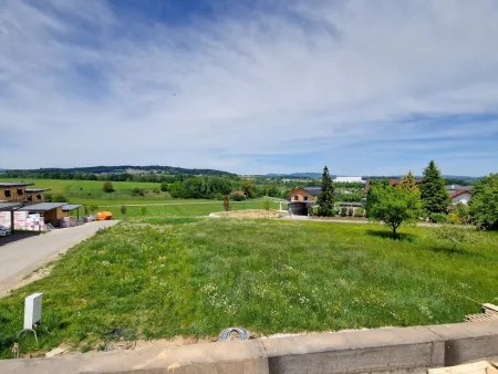 Top 1! Belagsfertige, moderne Doppelhaushälfte mit 2 Carportstellplätzen, 4 Zimmer, 2 Terrassen, Balkon, Eigengarten!