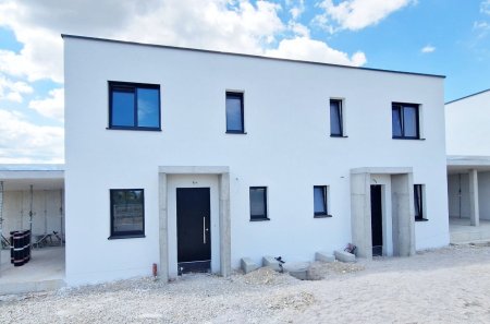 Top 1: Baubeginn bereits erfolgt! Schlüsselfertiges Einfamilienhaus mit 5 Zimmern, Carport, Terrasse, Eigengarten!