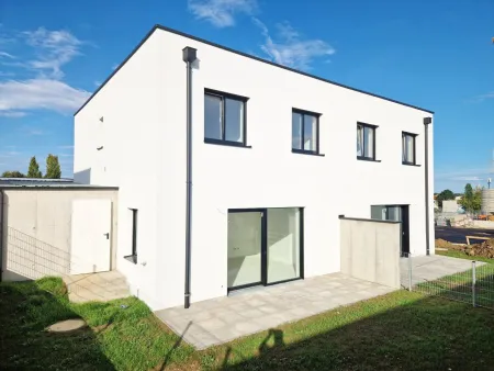 Top 1! Förderung möglich! Schlüsselfertiges Einfamilienhaus mit 5 Zimmern, Carport, Terrasse, Eigengarten!