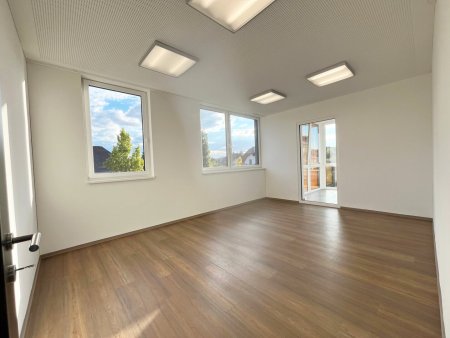Top Bürofläche in zentraler Lage in Vorchdorf zu mieten!