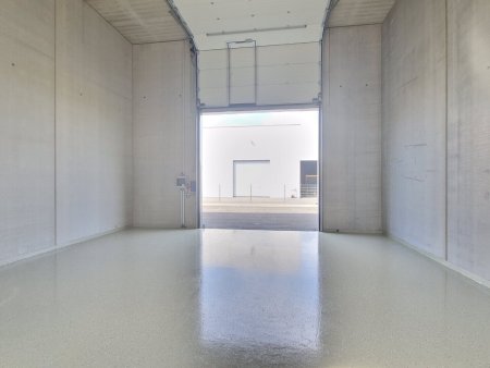 Renditeobjekt Top 3! Vermietete Halle im Gewerbegebiet Asten, nahe der Autobahnauffahrt!