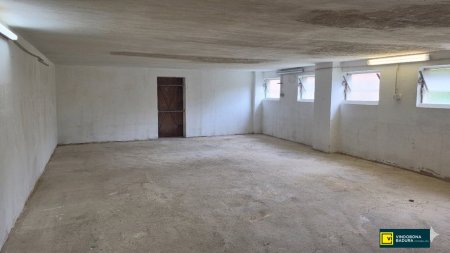 Werkstatt + Lager + Parkplatz | Ideal für Bastler & Kleinunternehmer