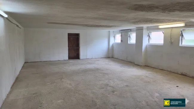 Werkstatt + Lager + Parkplatz | Ideal für Bastler & Kleinunternehmer - Titelbild
