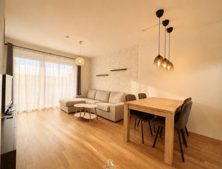 Wohnzimmer / Essbereich