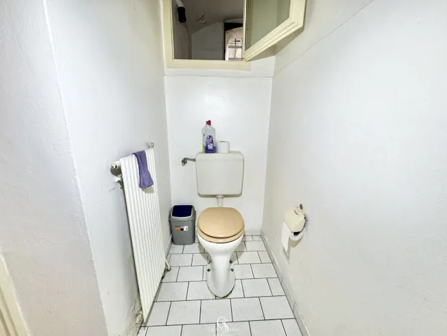 WC