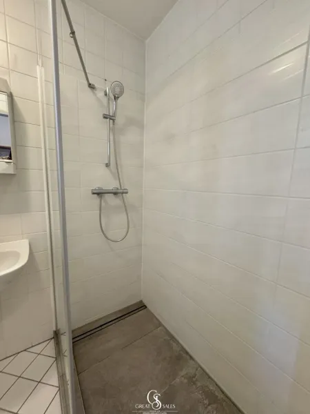 Bad mit Dusche