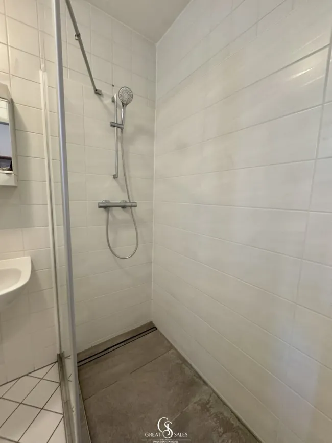 Bad mit Dusche