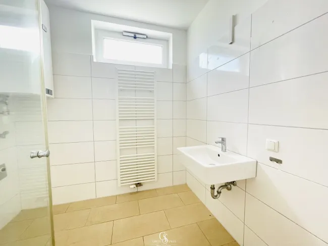 Bad mit Dusche