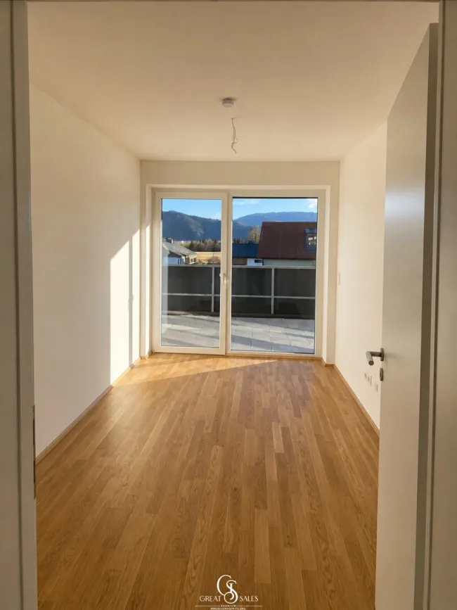 Schlafzimmer-2 / Arbeitszimmer