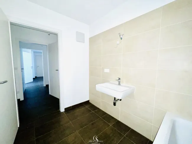 Bad mit Badewanne