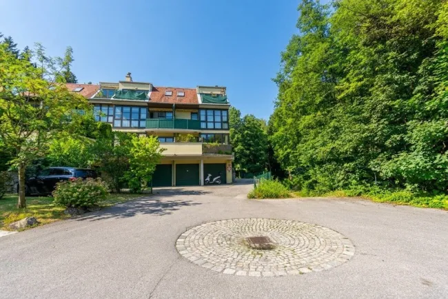 Ende der Sackgasse und Waldeingang