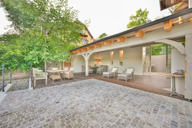Terrasse und Patio