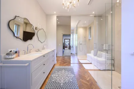 Badezimmer Eingangsebene