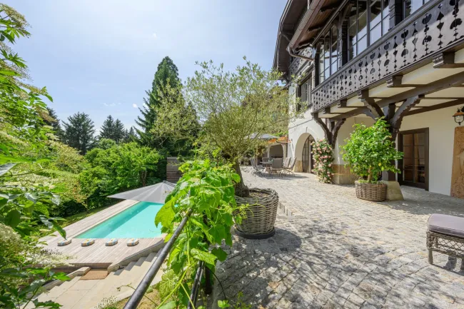 wunderschöner Terrassen- und Poolbereich