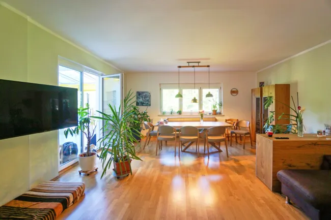 Wohn-Esszimmer_Ausgang in den Wintergarten