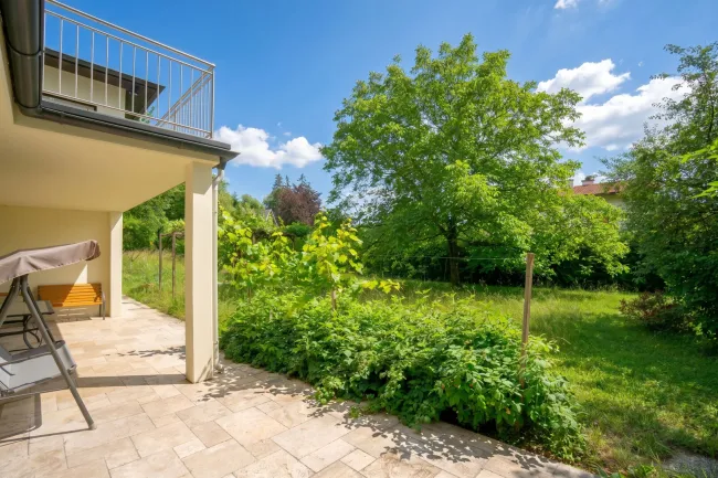 Blick von der Gartenterrasse