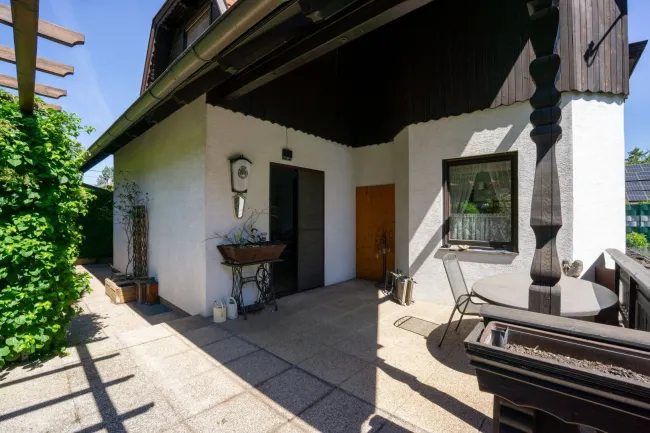 Überdachte Terrasse