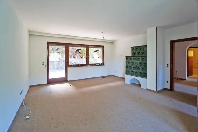 EG_Wohnzimmer_Ausgang zu Gartenterrasse
