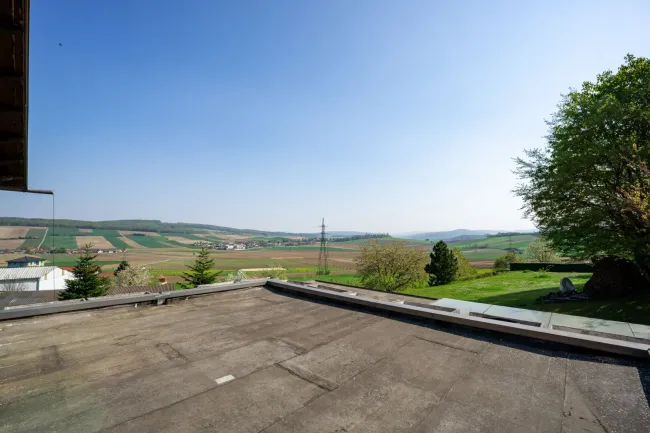 Ostterrasse