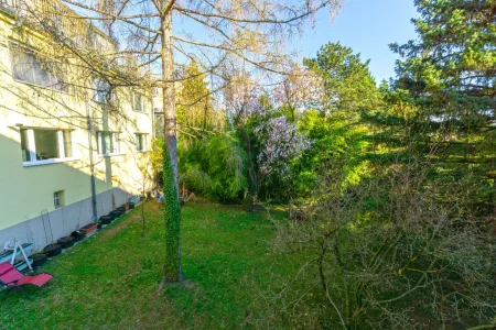 Wohnzimmer_Ausblick Garten