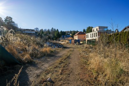 Baugrundstück in Grünruhelage in Gablitz – bewilligte Doppelhausplanung bereits vorhanden