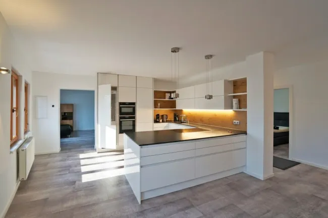 Küche Richtung Wohnzimmer
