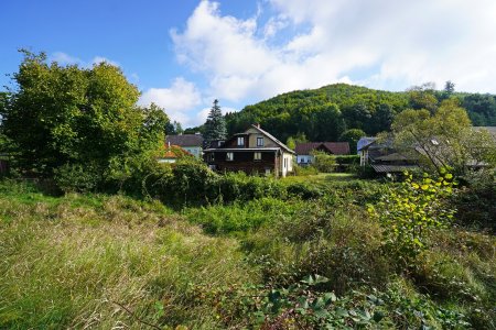 Ebenes Baugrundstück - ideal für Ihr Einfamilien- oder Doppelhausprojekt im Wienerwald