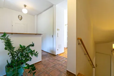 EG_Vorraum mit Stiegenaufgang