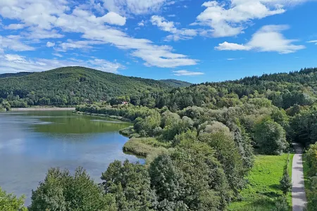 Investition in Toplage am Bartberg: 13 Parzellen am Wienerwaldsee - Aufschließung bezahlt!