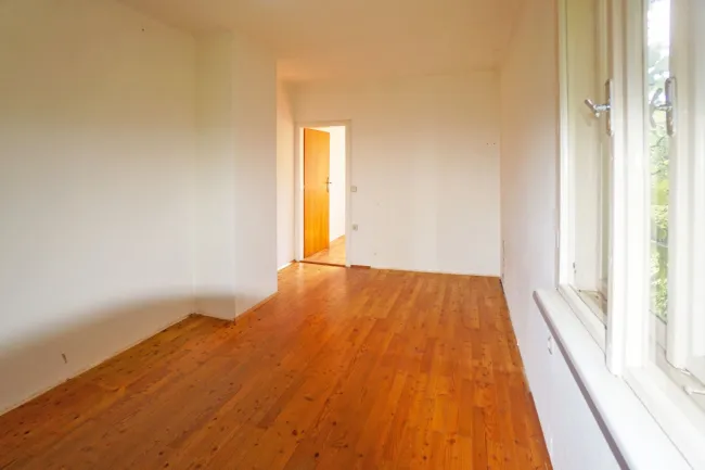 OG_Zimmer 4 mit Schrankraum