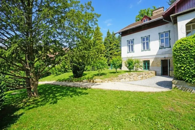 Jahrhundertwende-Villa im Herzen von Pressbaum - Bild